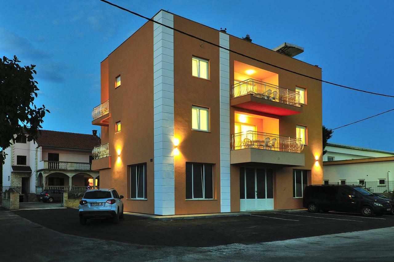Apartmani Sunset Zadar Exteriör bild